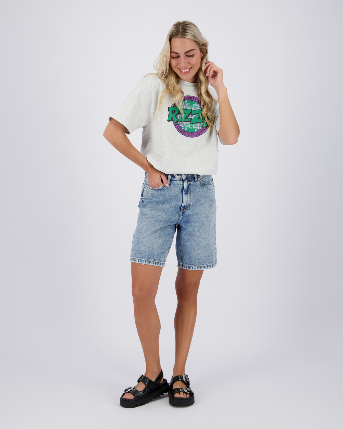 T-shirt Chisa