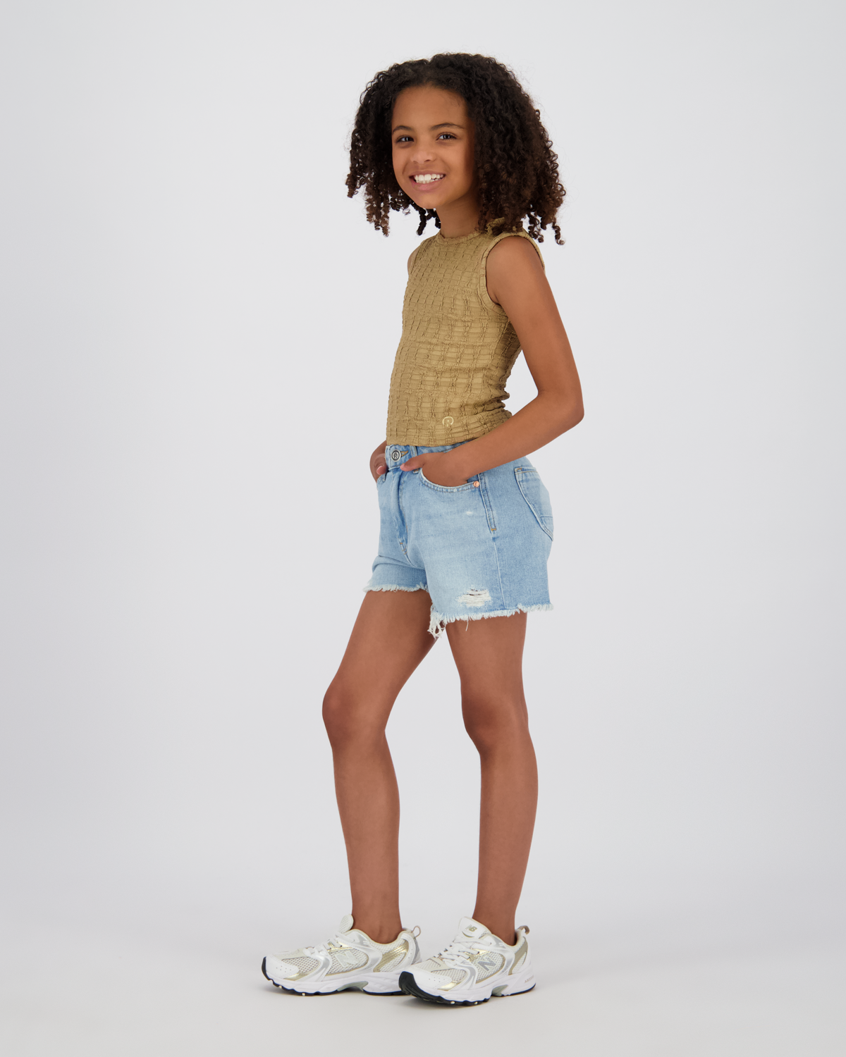 Loose Short Paramaribo Crafted