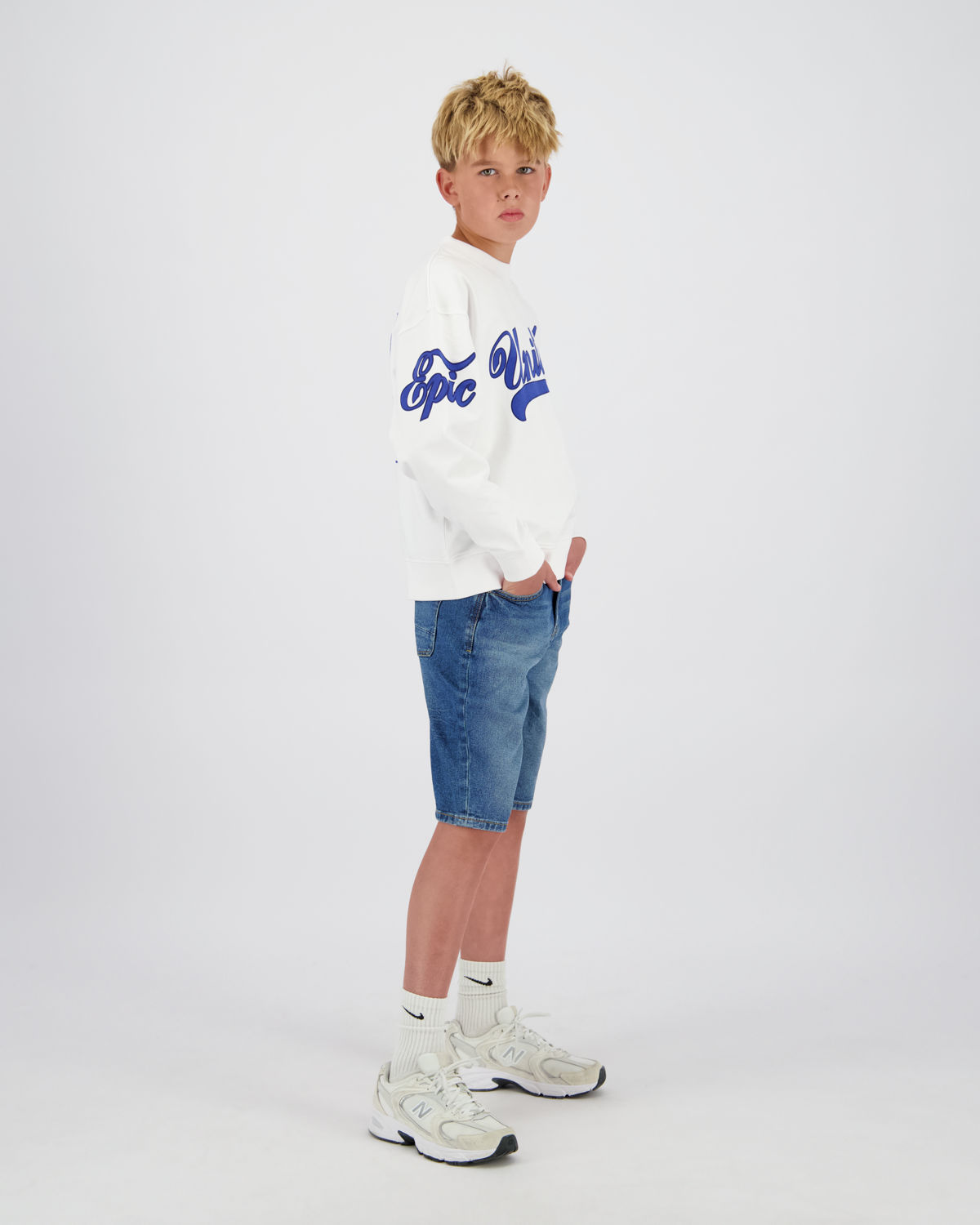 Oversized Sweater Nunited