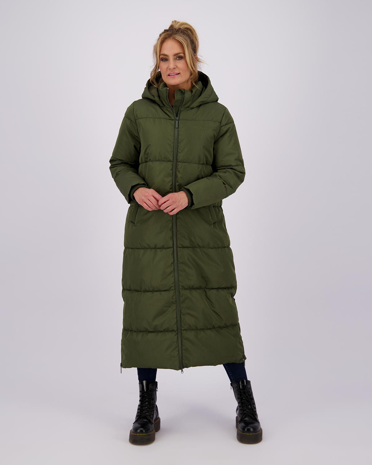 Outdoor Jas Tevina