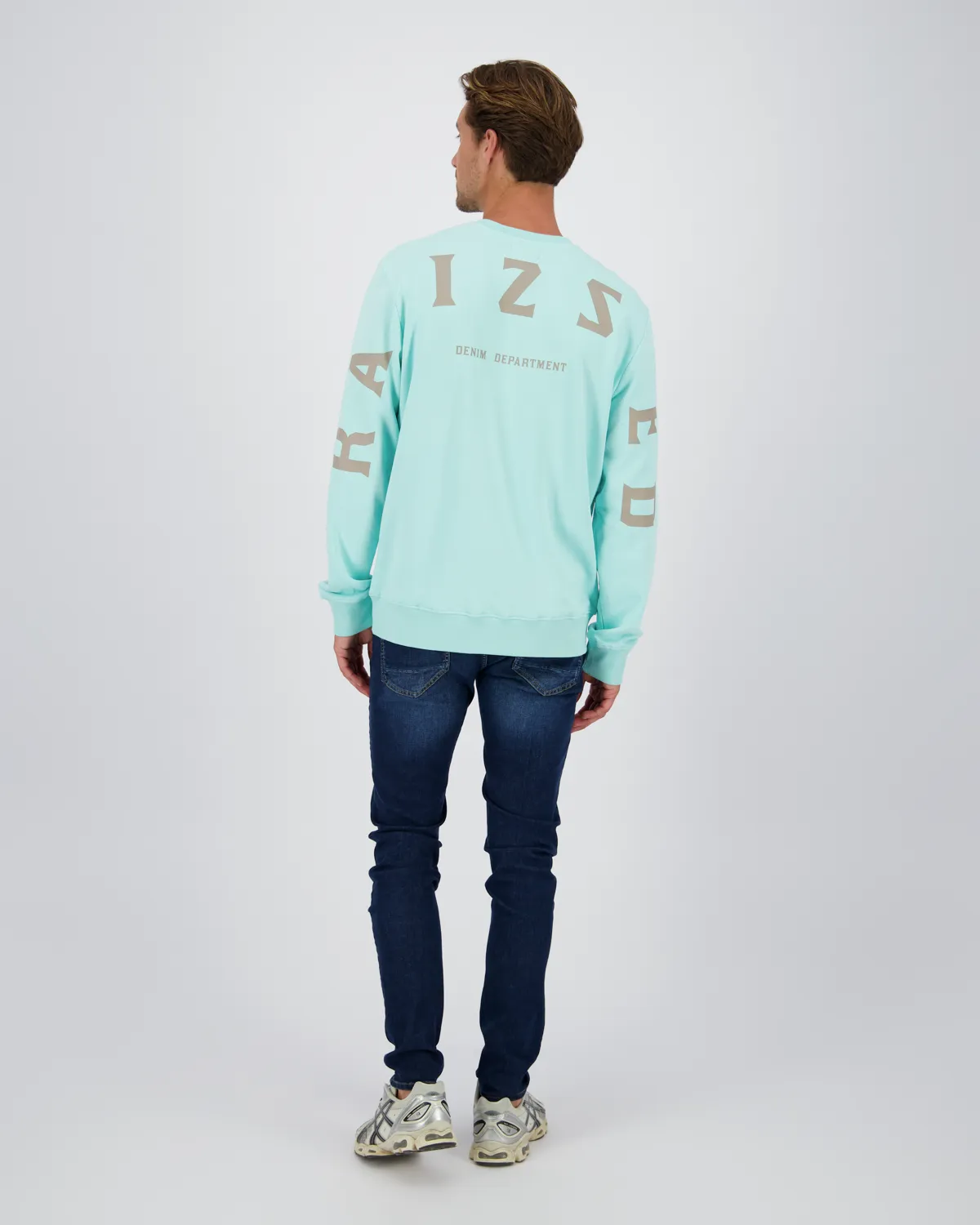 Sweater Nack