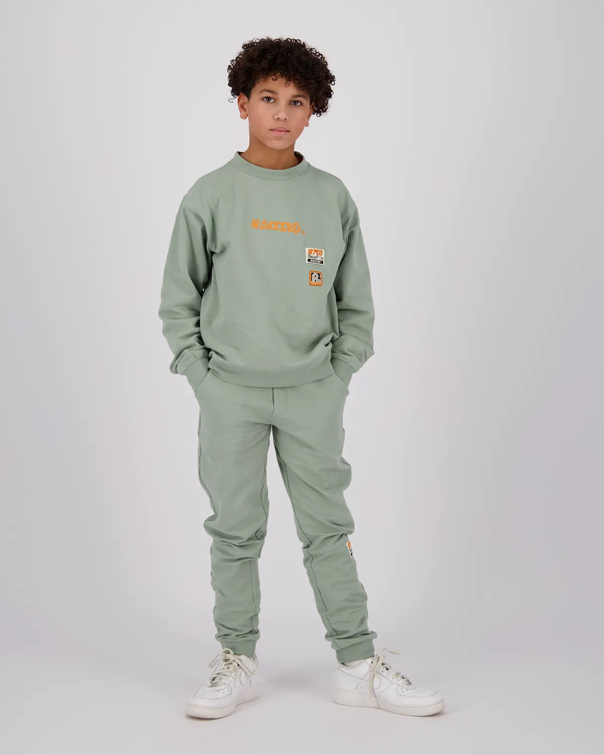 Broek Tezu