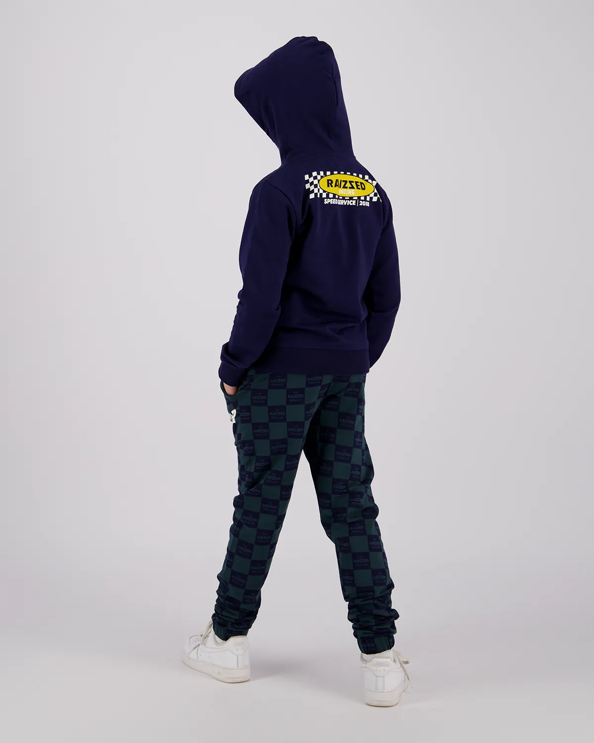 Broek Kono