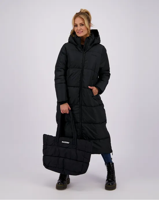 Outdoor Jas Tevina